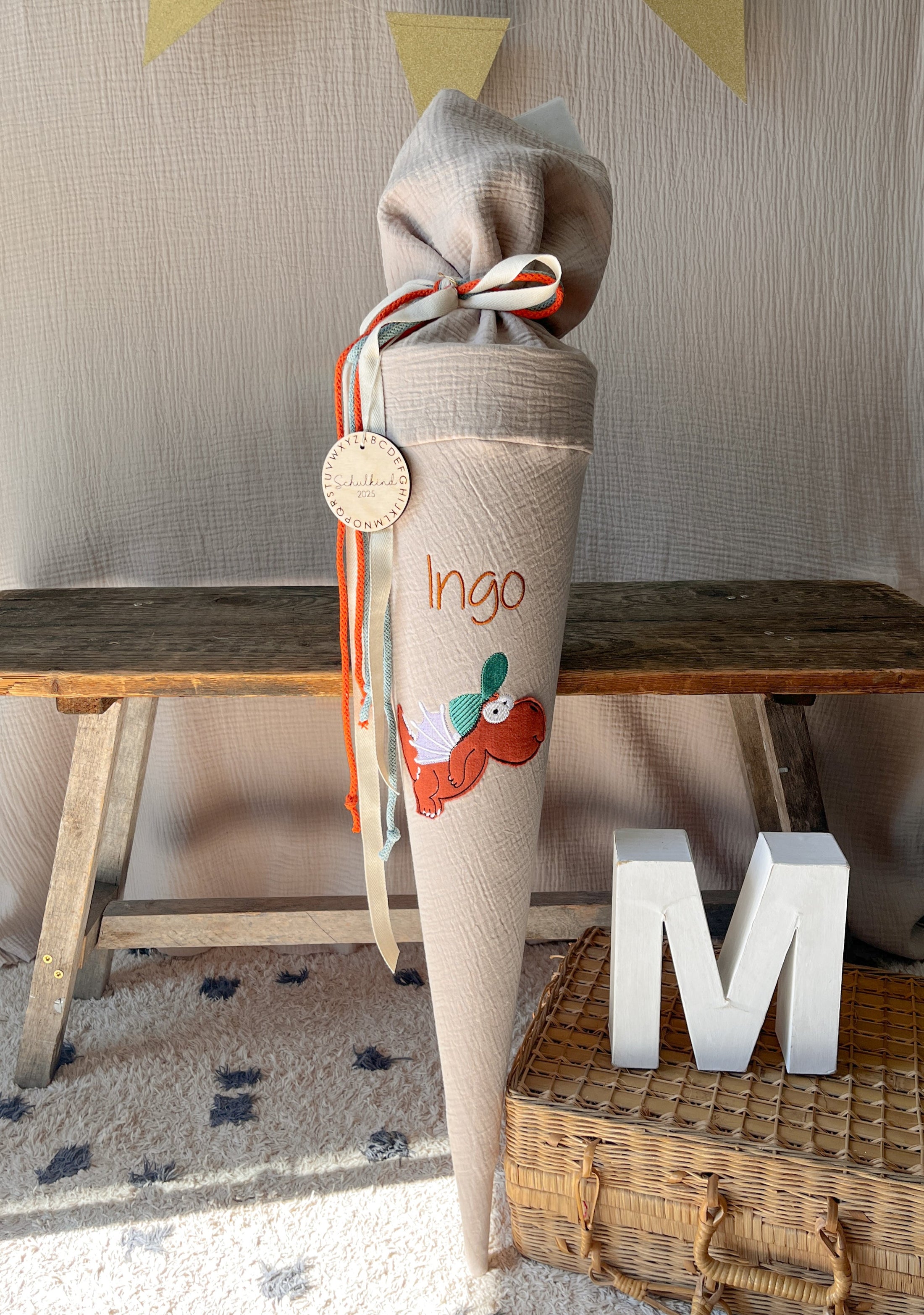 Schultüte KLEINER DRACHE KOKOSNUSS | Musselin in freier Farbwahl | optional mit Namensstickerei