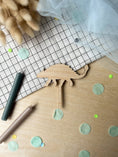 Bild in Galerie-Betrachter laden, Motivstecker Dinosaurier | Cake Topper Dino Welt | Dino Party Deko für Geburtstagskranz