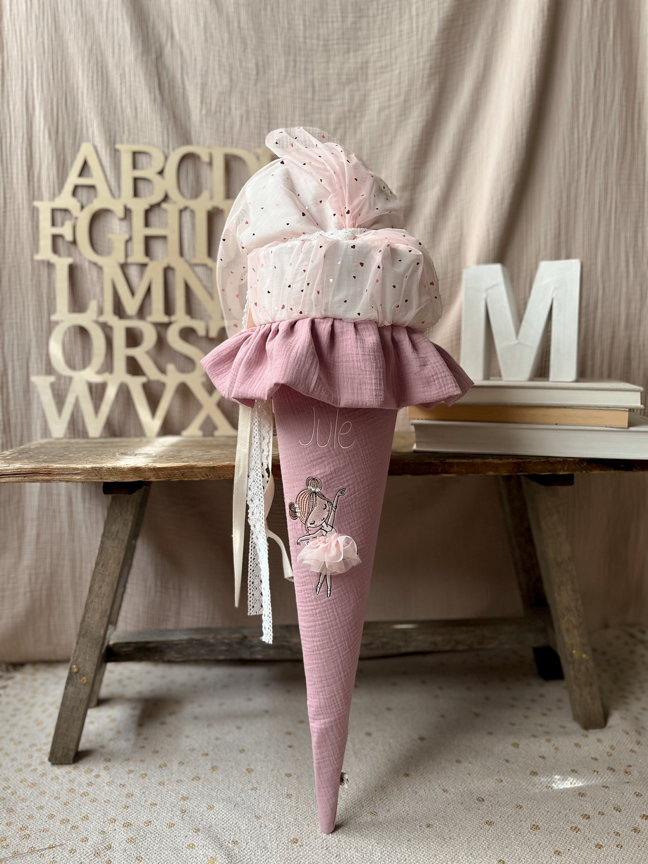 Schultüte BALLERINA (brünette) | Musselin Wildrose | Optional mit Name