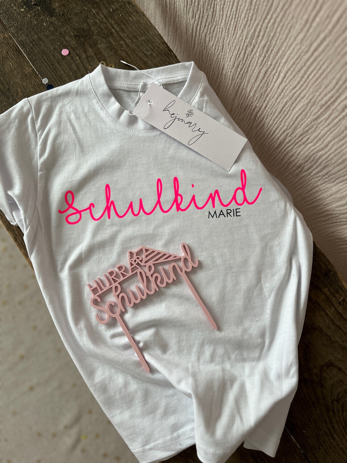 Shirt SCHULKIND mit Weiß mit Neon