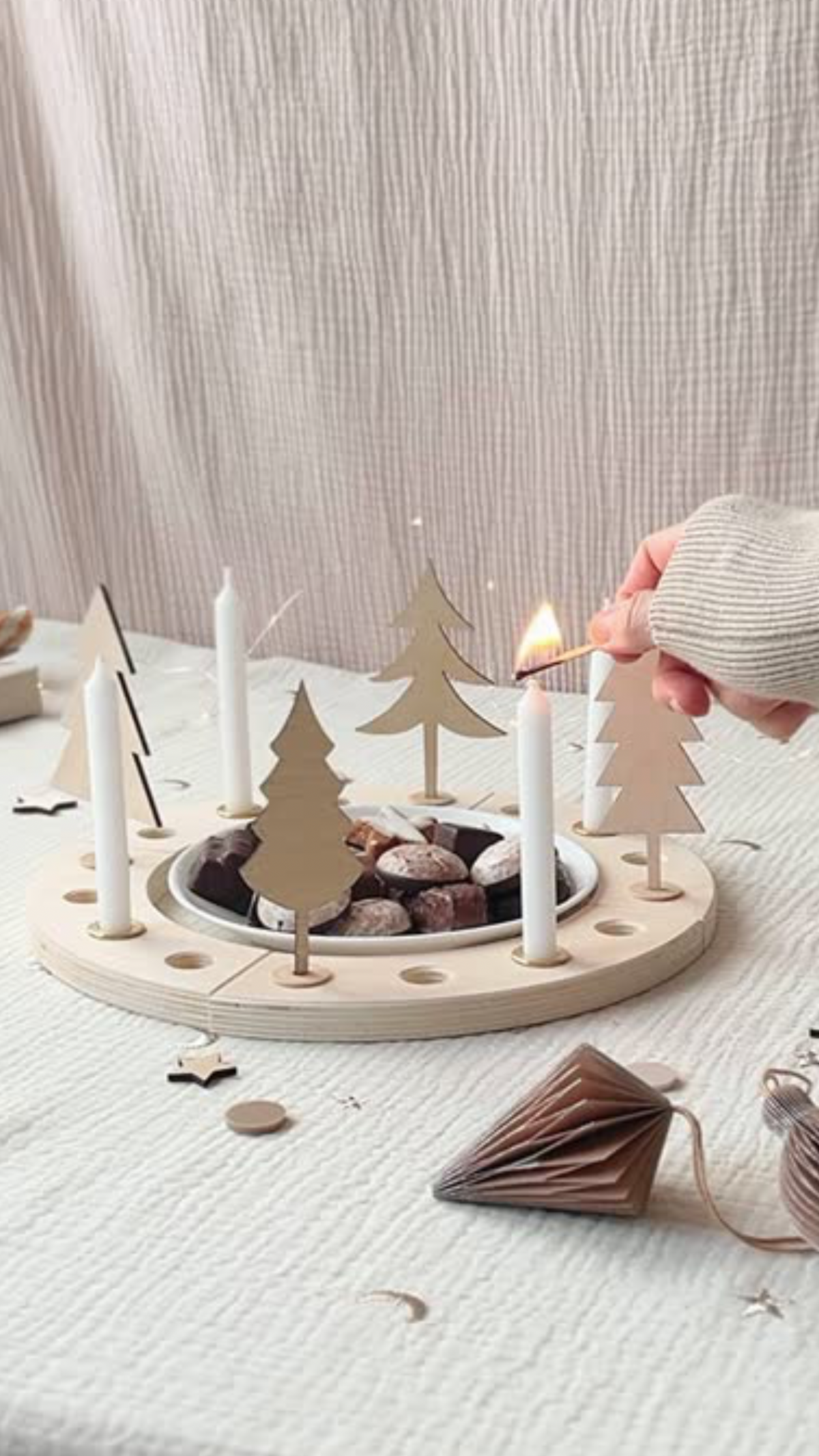 Adventskranz aus Holz Moderne Weihnachtsdeko aus Holz