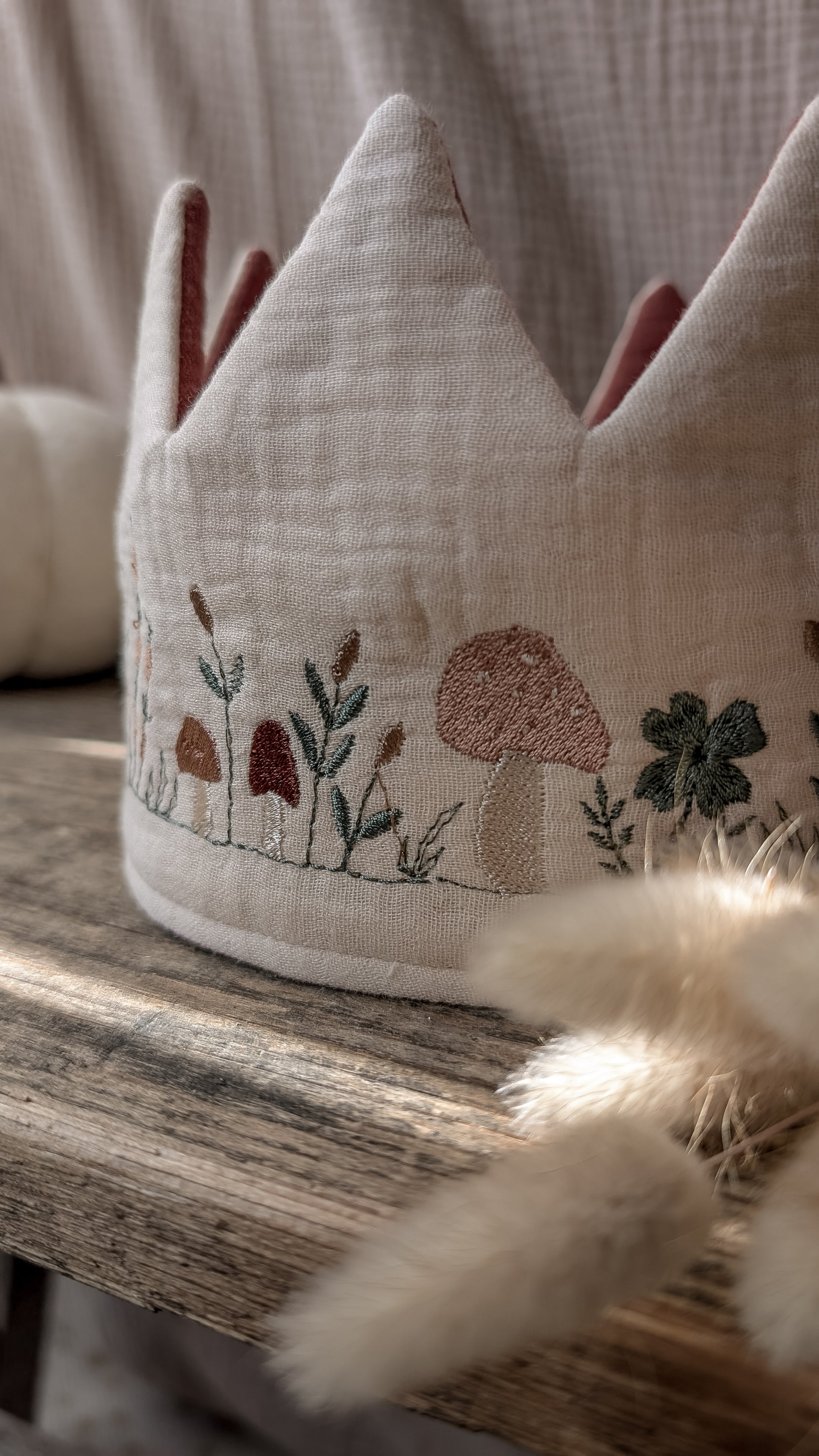Geburtstagskrone Musselin Herbstwiese Beige/ Braun kariert