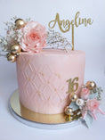 Bild in Galerie-Betrachter laden, Cake Topper / Schriftzug NAME Holz oder bunt aus Acryl | Namensstecker für Geburtstagskranz
