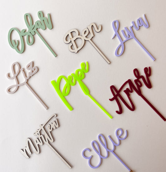 Namensstecker Holz oder Acryl | Personalisierter Cake Topper / Schriftzug | Steckfigur für Geburtstagskranz