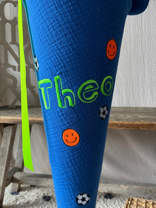 SALE% Schultüte Fußball und Smileys | Name "Theo"
