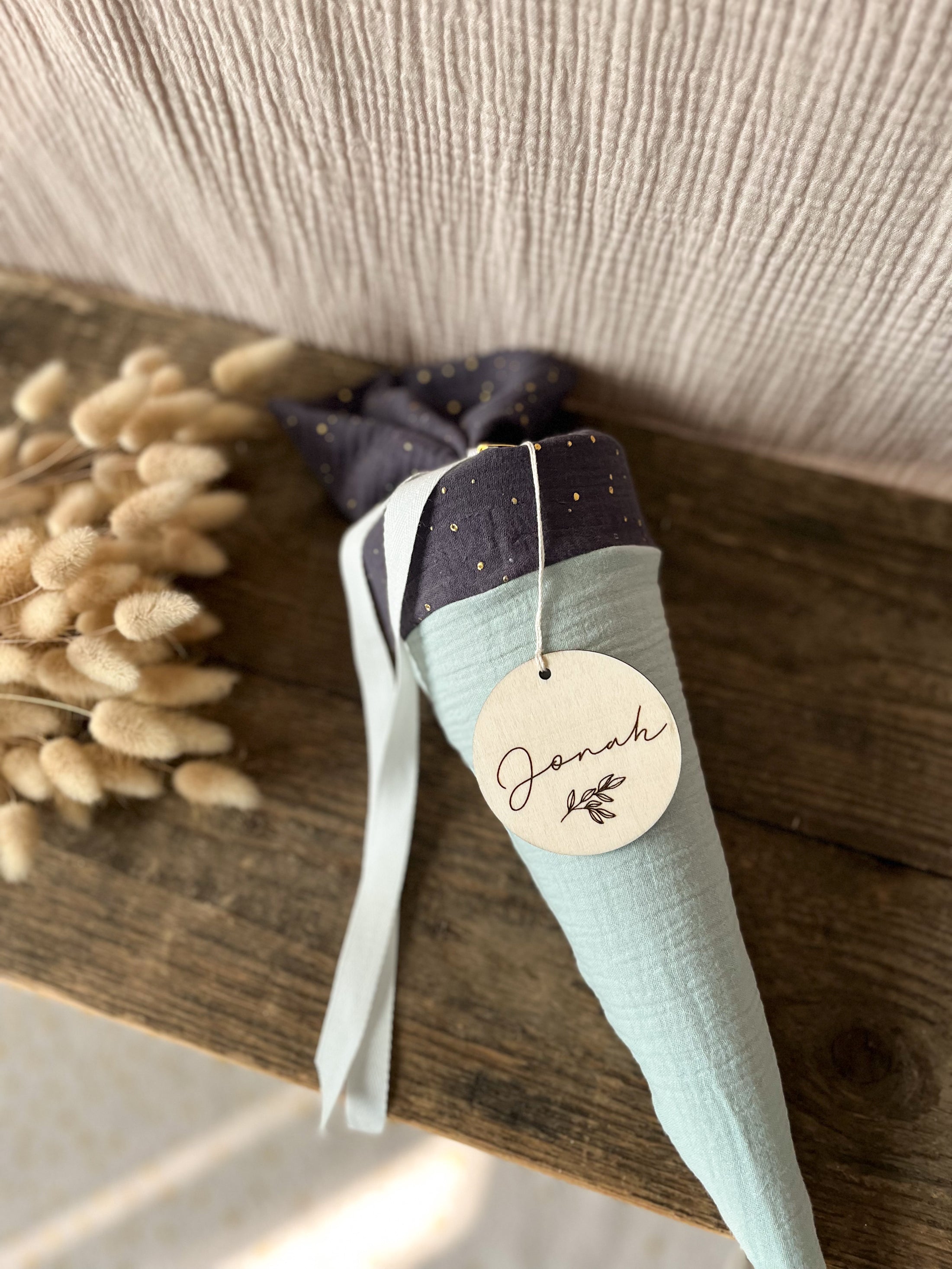 Kita-Tüte / Geschwistertüte Musselin Altmit / Anthrazit mit goldenen Punkten