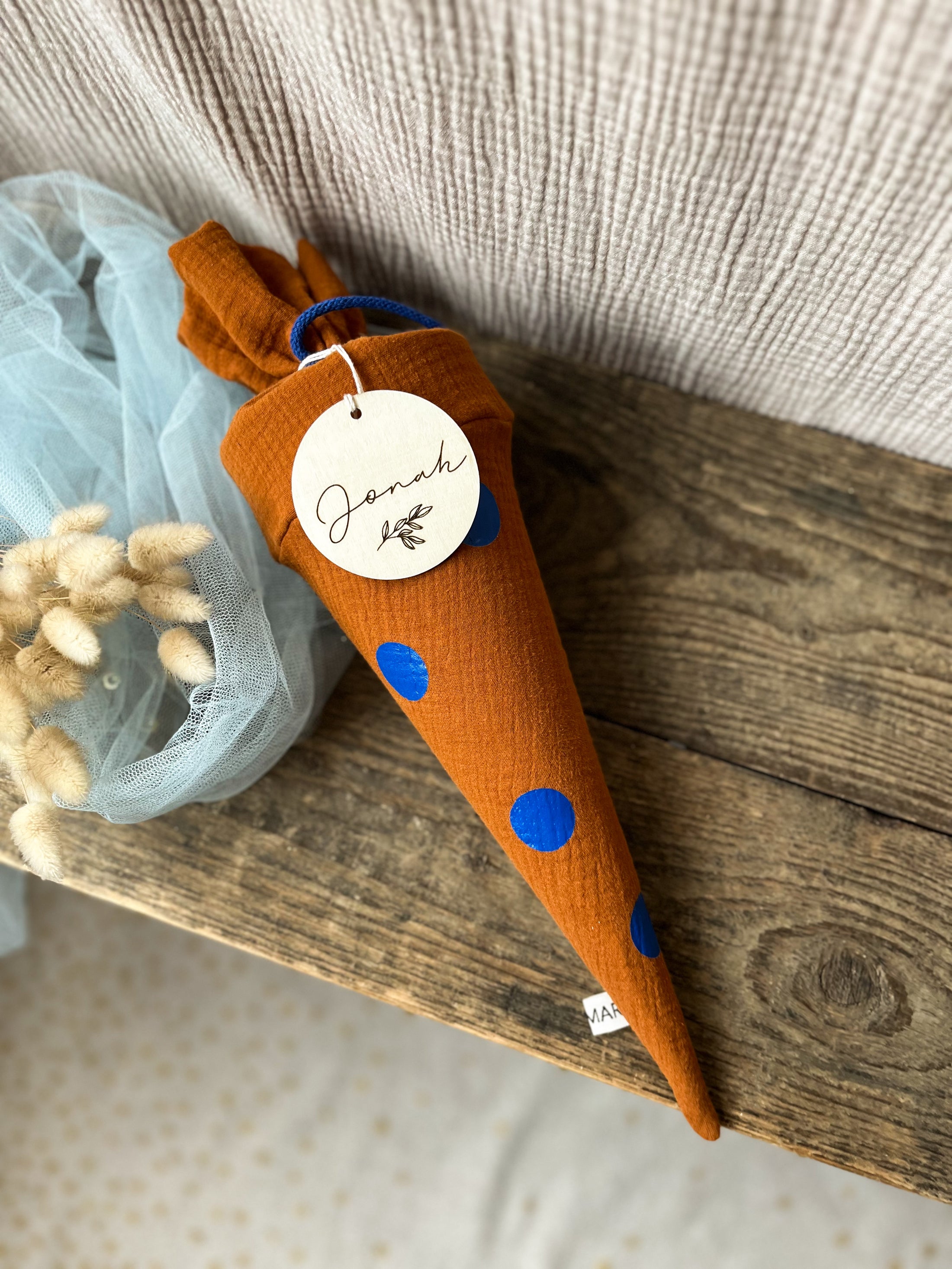 Kita-Tüte / Geschwistertüte Musselin mit Punkten in Royal Blau