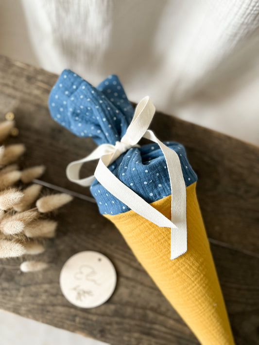 Kita-Tüte / Geschwistertüte Musselin Senfgelb - Blau mit Punkten