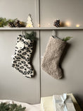 Bild in Galerie-Betrachter laden, SALE% Nikolausstiefel Teddystoff | Weihnachtsstiefel Kuschel-Teddy Leo oder Uni | Weihnachtssocke Teddyplüsch
