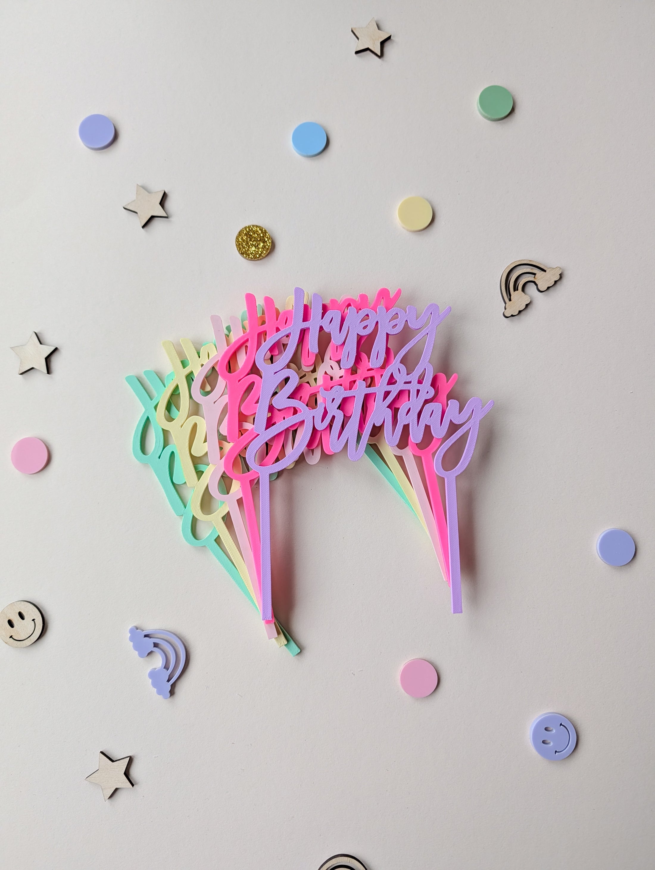 Cake Topper HAPPY BIRTHDAY bunt oder Holz / Motivstecker für den Geburtstagskranz