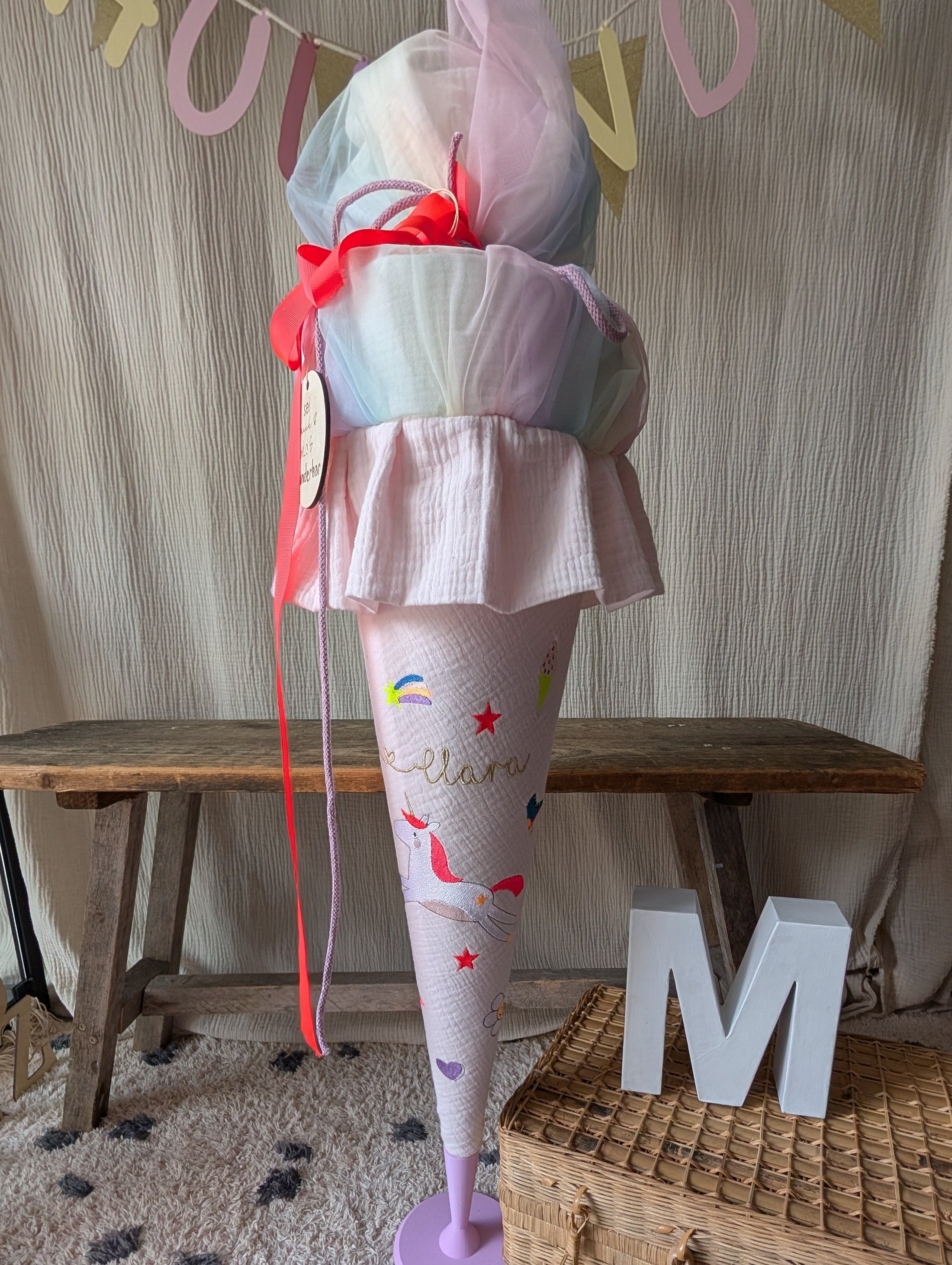 SALE% Schultüte Mini Motive Neon |  | mit Namensstickerei "Clara" in Gold