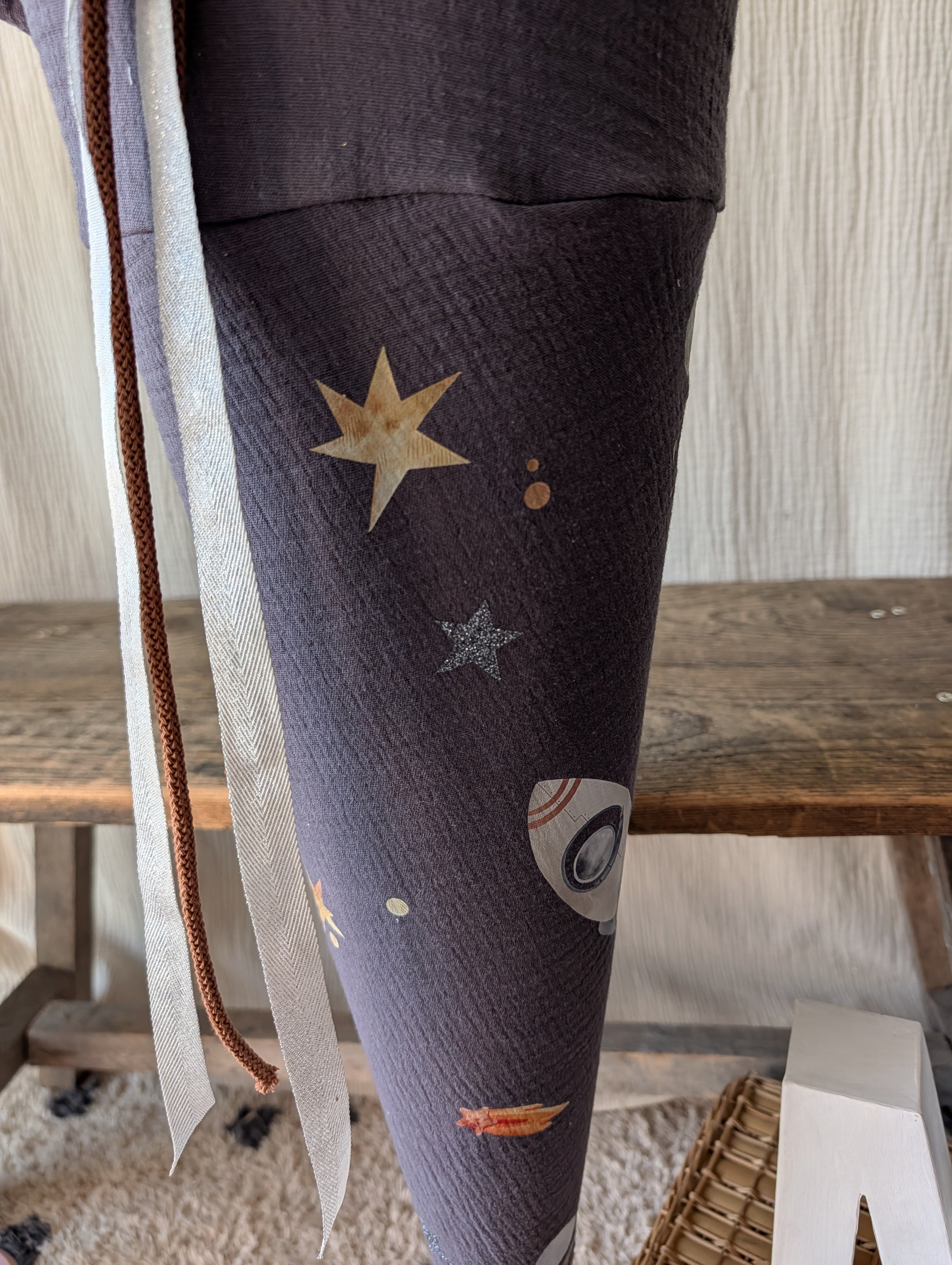 SALE% Schultüte mit Planeten Alien Print