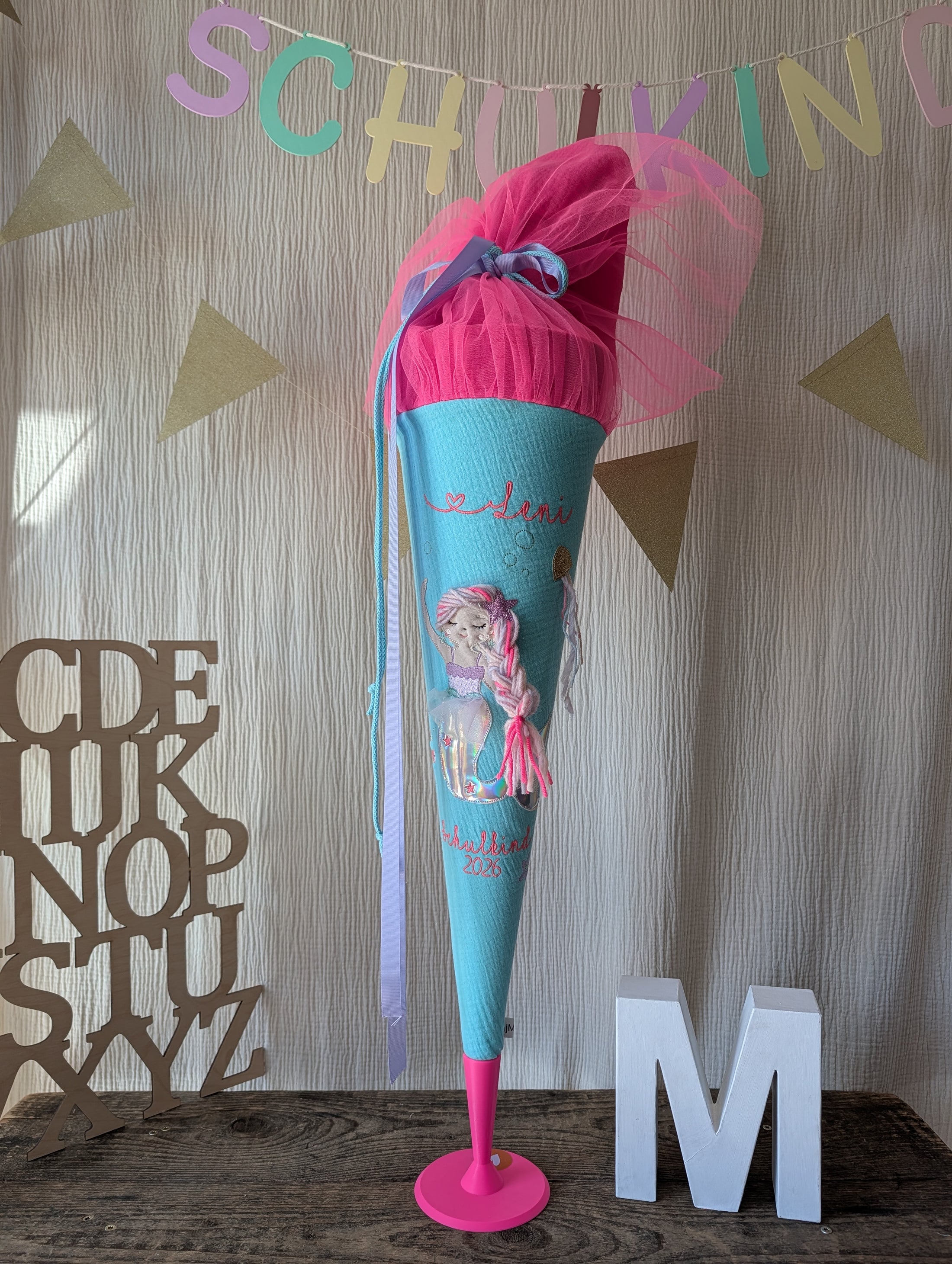 SALE% Schultüte Meerjungfrau Aqua/ Neonpink "Leni" | mit Namensstickerei "Leni"
