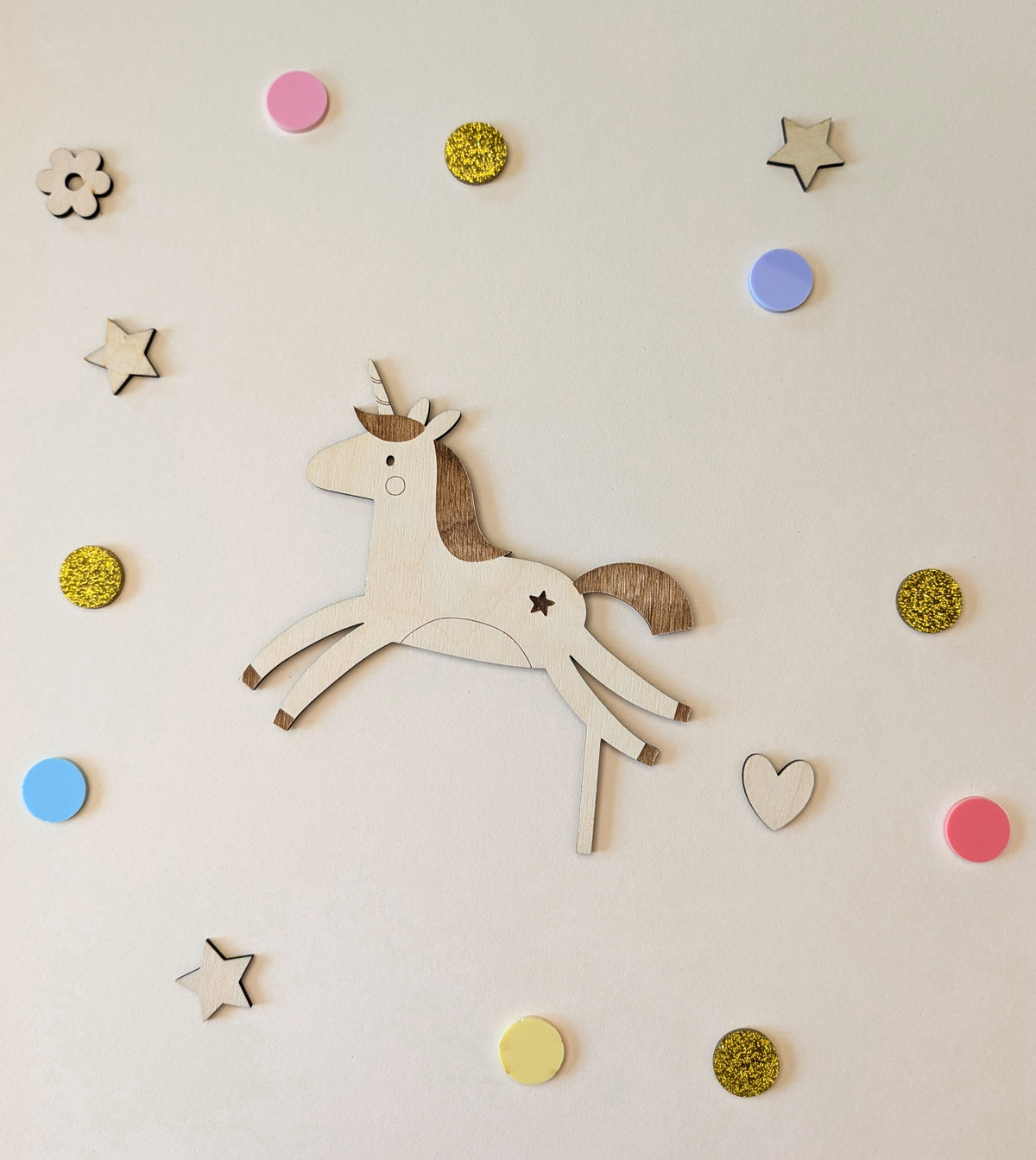 Motivstecker niedliches Einhorn | Aus Holz | Tischdeko oder Cake Topper