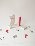 Bild in Galerie-Betrachter laden, Motivstecker Nikolausstiefel aus Holz| Tischdeko oder Cake Topper
