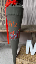 Video in Galerie-Betrachter laden und wiedergeben, Schultüte Musselin DRACHE
