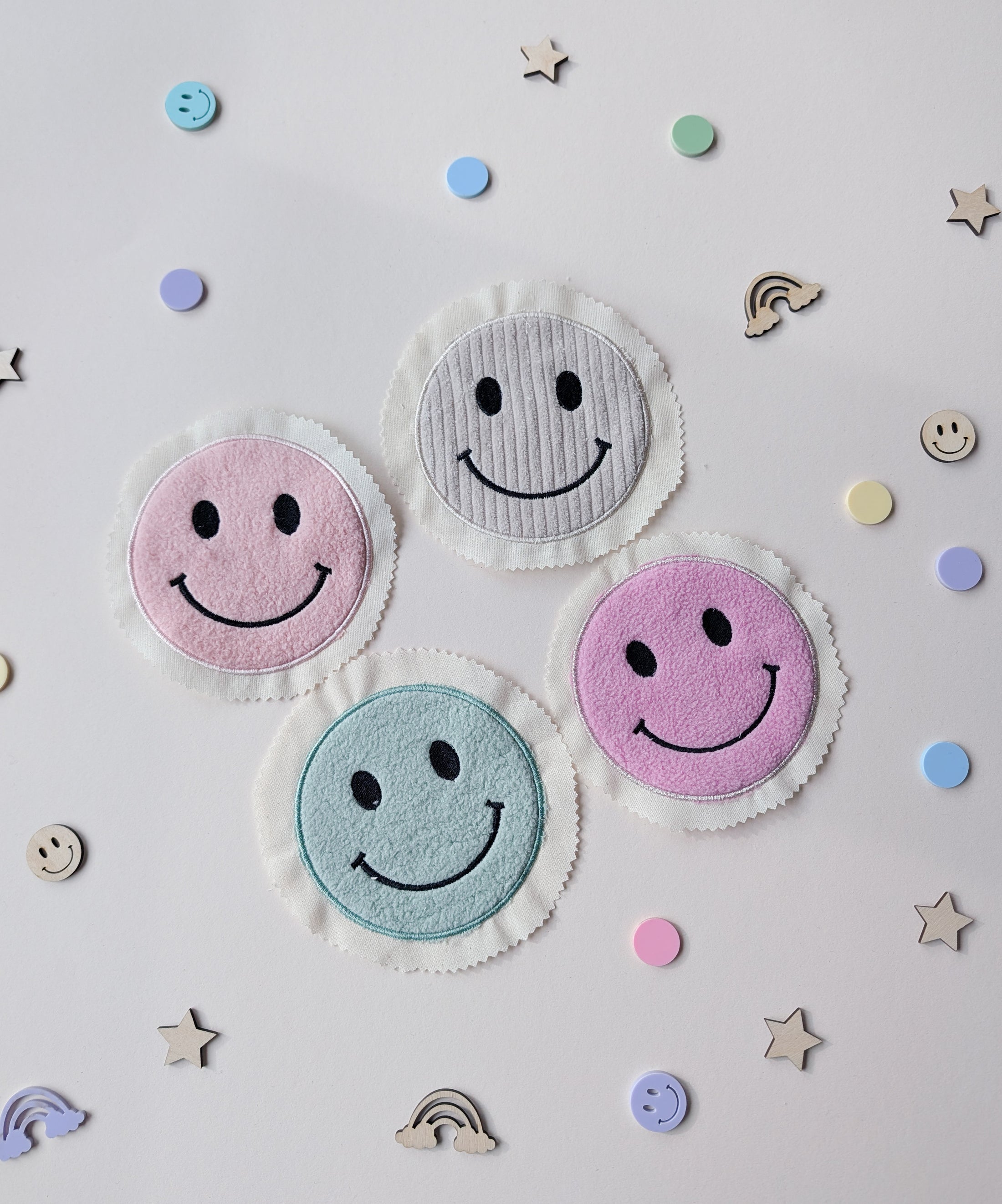 Aufnäher Smiley | Applikation Gesicht | 4 Farben zur Auswahl