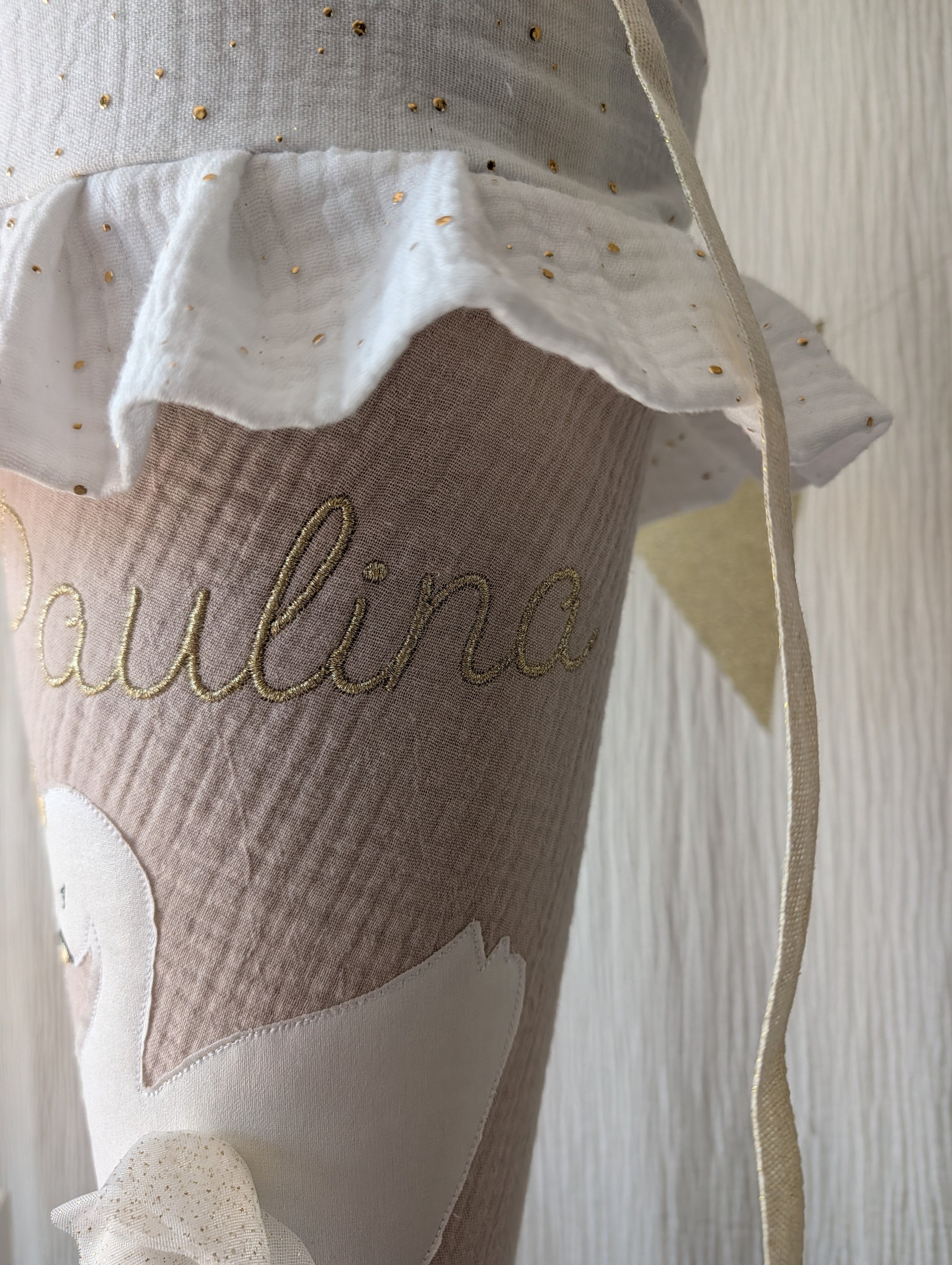 SALE% Schultüte Schwan | mit Namensstickerei "Paulina"